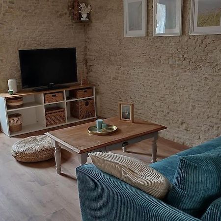 Appartement Avec Jardin Et Acces Mer Grandcamp-Maisy Εξωτερικό φωτογραφία